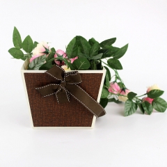 Luxury Decorative  Gift Box for Flowers for Valentine's Day