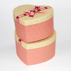 Романтические сердечные подарочные коробки с лентой на День святого Валентина
