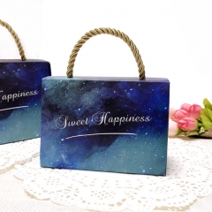Custom  Starry Sky Portable Candy Gift Box with Rope for Wedding Occasions